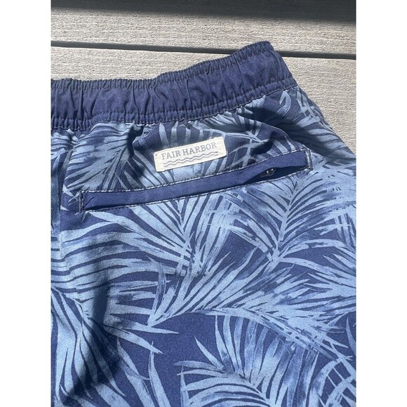 Fair Harbor Shorts Swim Trunks Palm Leaf Tree Lined Men Size 2XL Blue Drawstring - Picture 3 of 4
